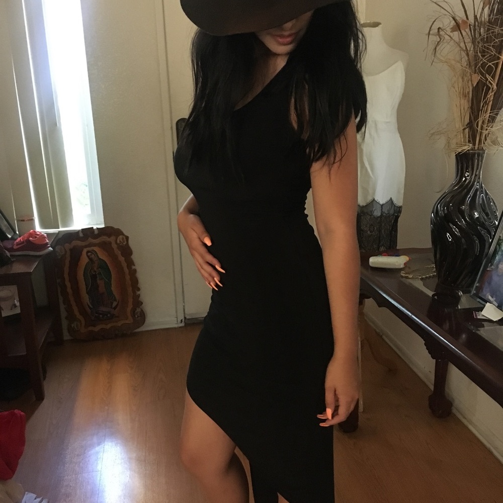 Fashion black dress ✨